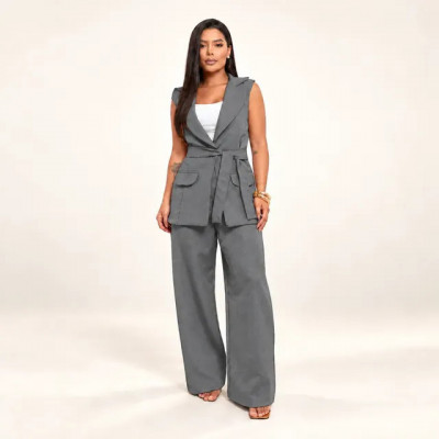 Conjunto Alfaiataria Boss: Colete e Calça Pantalona Social