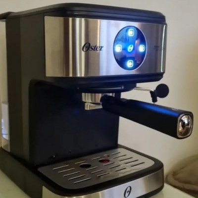 Cafeteira Espresso Double Digital Oster 127v