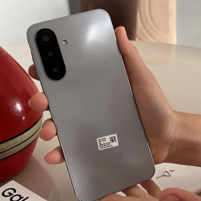Celular Samsung Galaxy A17 Com IA 128gb 4gb Ram