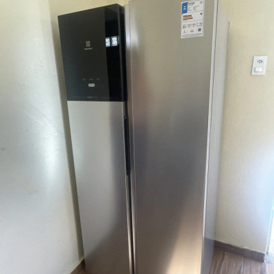 Geladeira Electrolux Frost Free 431L