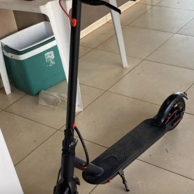 Patinete Scooter Elétrico Preto 30 Km Bluetooth