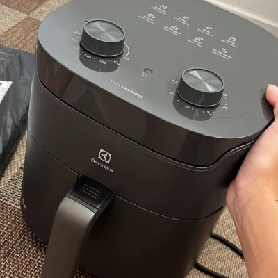 Air Fryer Electrolux 5,6L Efficient