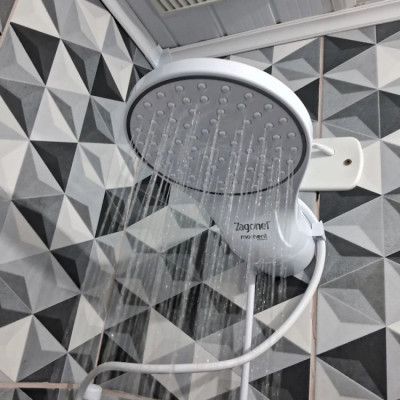 Ducha Eletrônica Zagonel 7500w Cor Branco