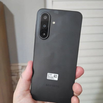 Samsung Galaxy A17 5G 6.7 50MP NFC IP54 Preto