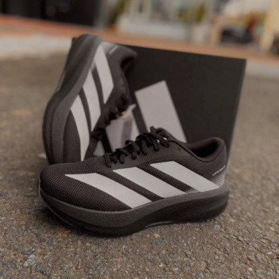 Tênis Acelera adidas Latin Run 3.0