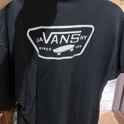 Camiseta Vans Masculina Full Patch Preta