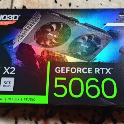 Placa de Vídeo INNO3D GeForce RTX 5060 Twin X2 8GB GDDR7