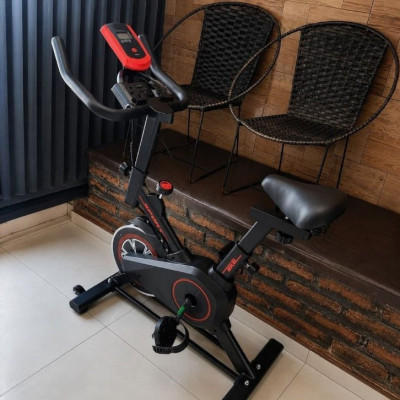 Bicicleta Ergometrica Spinning Liftness X11