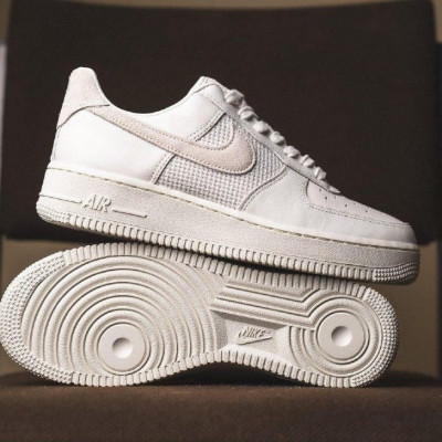 Tênis Nike Air Force 1 '07 SE Feminino