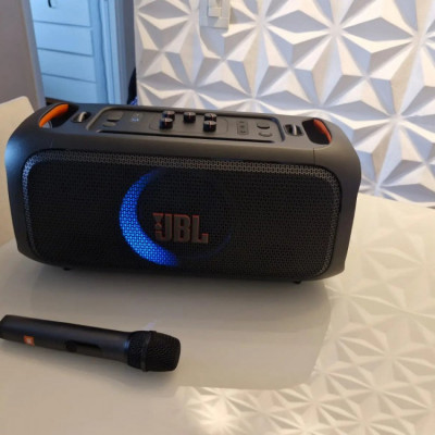 Caixa de Som Bluetooth JBL PartyBox On-the-go