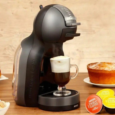 Cafeteira Nescafé Dolce Gusto Mini Me Preta 220v