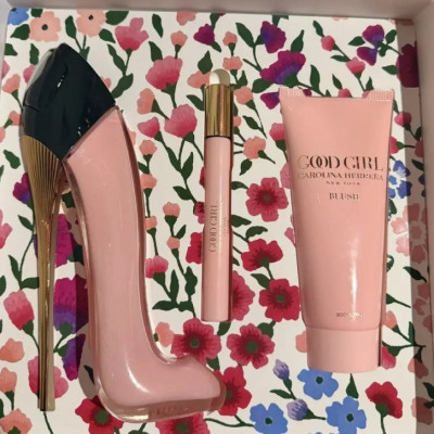 Kit Good Girl Blush Carolina Herrera (Edp 80ml + Hidratante + Perfume 10ml)