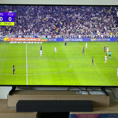 Samsung Smart TV 58 4K + HW-B400F