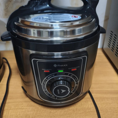 Panela de Pressão Elétrica Fmaxx Chef 4L 800W