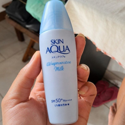 Skin Aqua Super Moisture Milk 40g Protetor Solar Facial FPS50