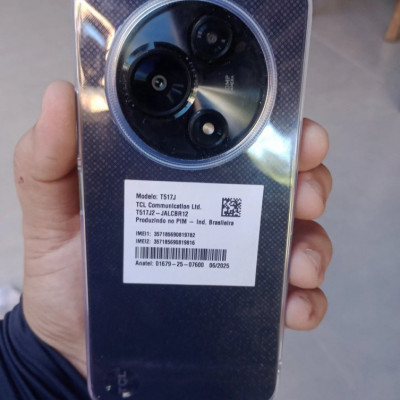 TCL Smartphone 256GB 50MP 6.7 Octa 5200mAh