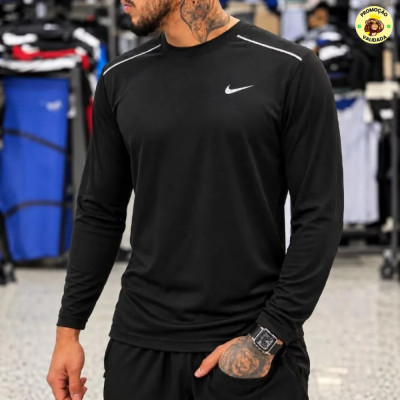 Camiseta Dri-fit Nike Manga Longa UV Miler