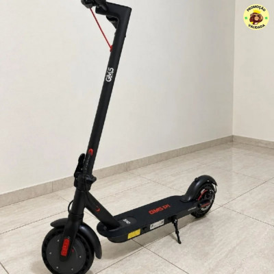 Patinete Elétrico GM5 P1 Preto Dobrável com Bluetooth, 25 Km/h e Autonomia de 22 Km