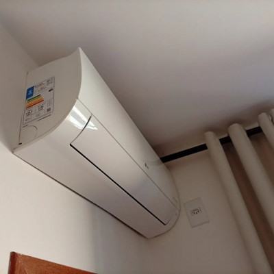 Ar Cond LG Inverter 12.000 Btus Frio R-32