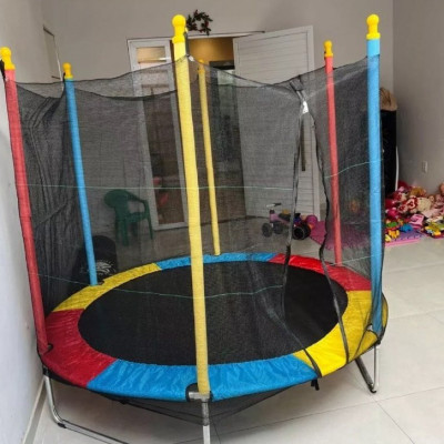 Pula Pula Infantil C/ Fechamento Zíper 1,8m