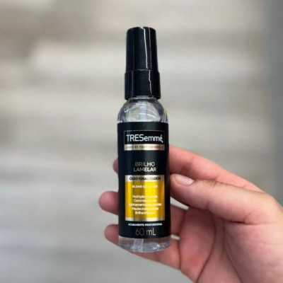 TRESemmé Brilho Lamelar Óleo Finalizador 60 ML