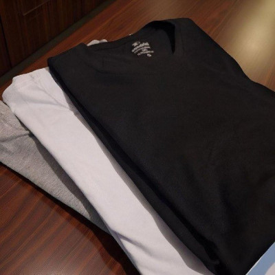 Kit com 3 Camisetas Algodão Básica