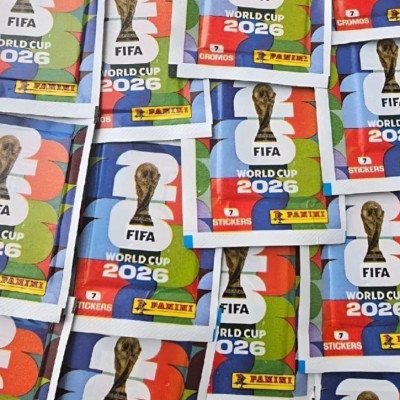 Kit 700 Figurinhas Copa do Mundo 2026 - 100 Envelopes