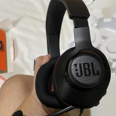 Headset JBL Quantum 100M2