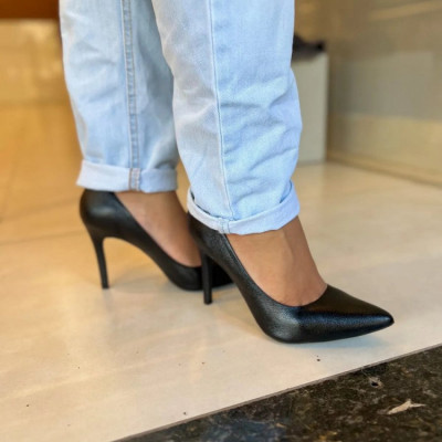 Scarpin Confort Luxo Couro Salto Alto Bico Fino