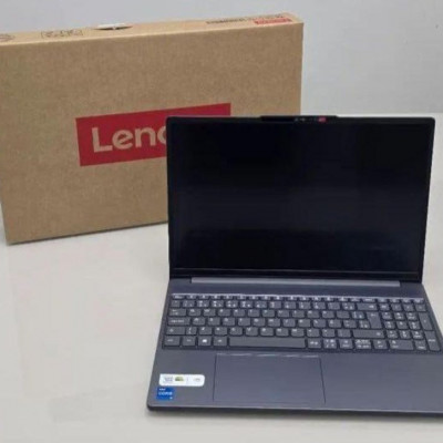 Notebook Lenovo IdeaPad Slim 3 15.3 Intel Core 3, 8GB RAM, 256GB SSD, Windows 11