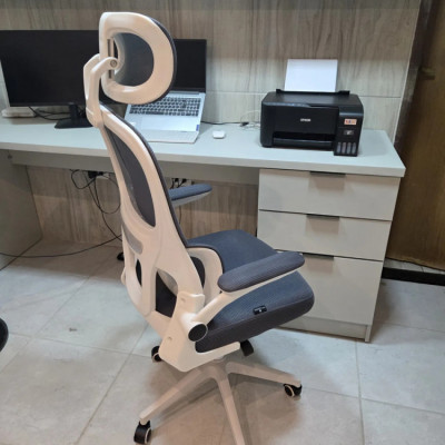 Cadeira Escritório Ergonômica Maat Brand Preto