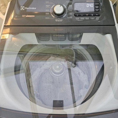 Lavadora 15kg Electrolux LEC15 Premium