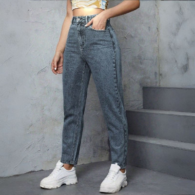 Calça Mom Jeans Cintura Alta