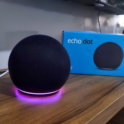 Echo Dot (Geração mais recente) Smart speaker com Alexa