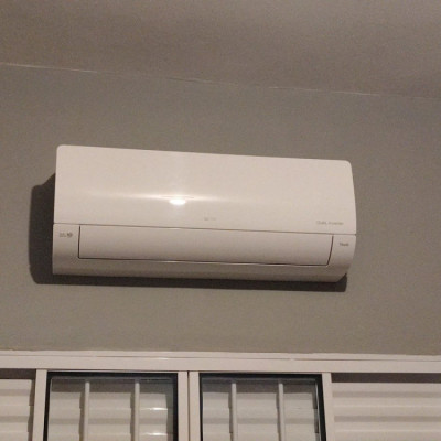 Ar Cond Split LG Dual Inverter 9000 BTU Frio