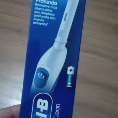 Escova Elétrica Oral-B Power Precision Clean
