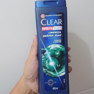Clear Men Shampoo Anticaspa 2 em 1 Limpeza Diária 400ml