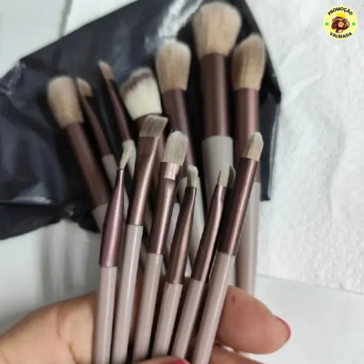 Kit Pincel De Maquiagem Com 13 Unidades