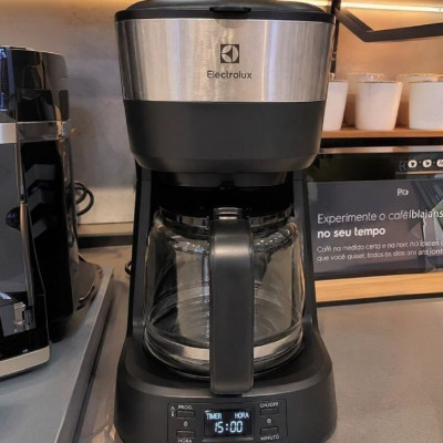 Cafeteira Elétrica Electrolux inox 1,2L