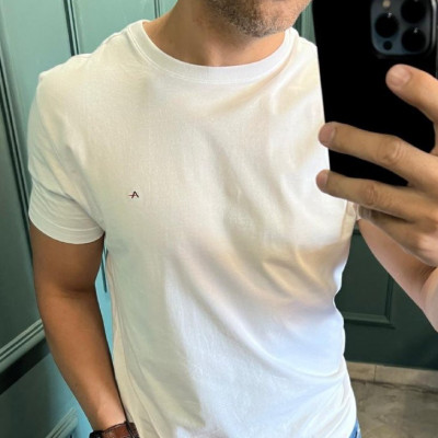 Camiseta Aramis Básica Branca