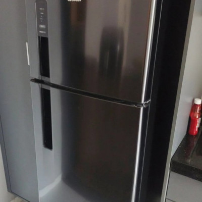 Geladeira Electrolux Frost Free 380L Inverter