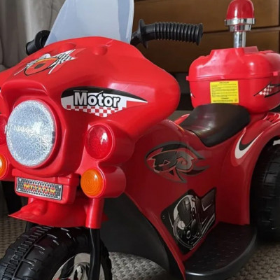 🏍️ Moto Elétrica Brinq Kids Infantil Com Baú e Pedal