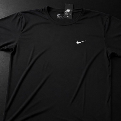 Camiseta Nike Dri-FIT Legend