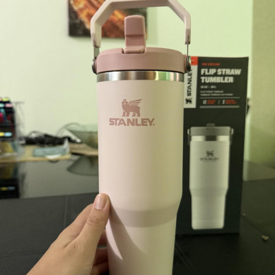 Stanley Garrafa Térmica Tumbler Vivid Violet 887ml