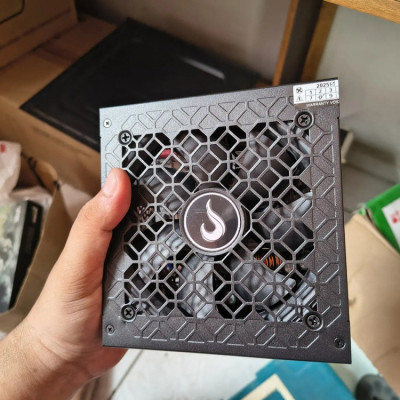 Fonte Rise Mode Elektra 650w Modular Preto