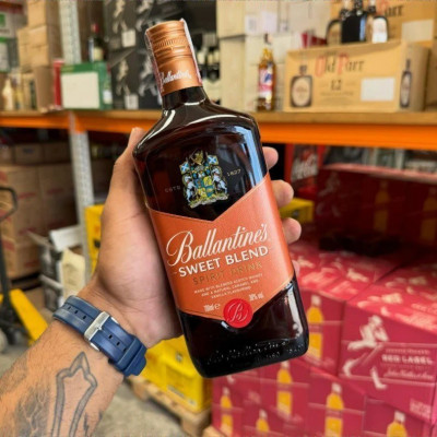 Whisky Ballantine's Sweet Blend 700ml