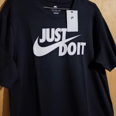 Camiseta Nike Sportswear Just Do It