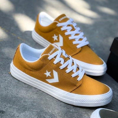 Tênis Converse Day One - Cor Caramelo