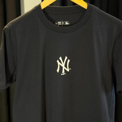 Camiseta New Era New York Yankees Preta
