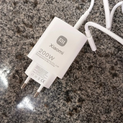 Carregador Turbo 200W Usb-C Usb-A Branco